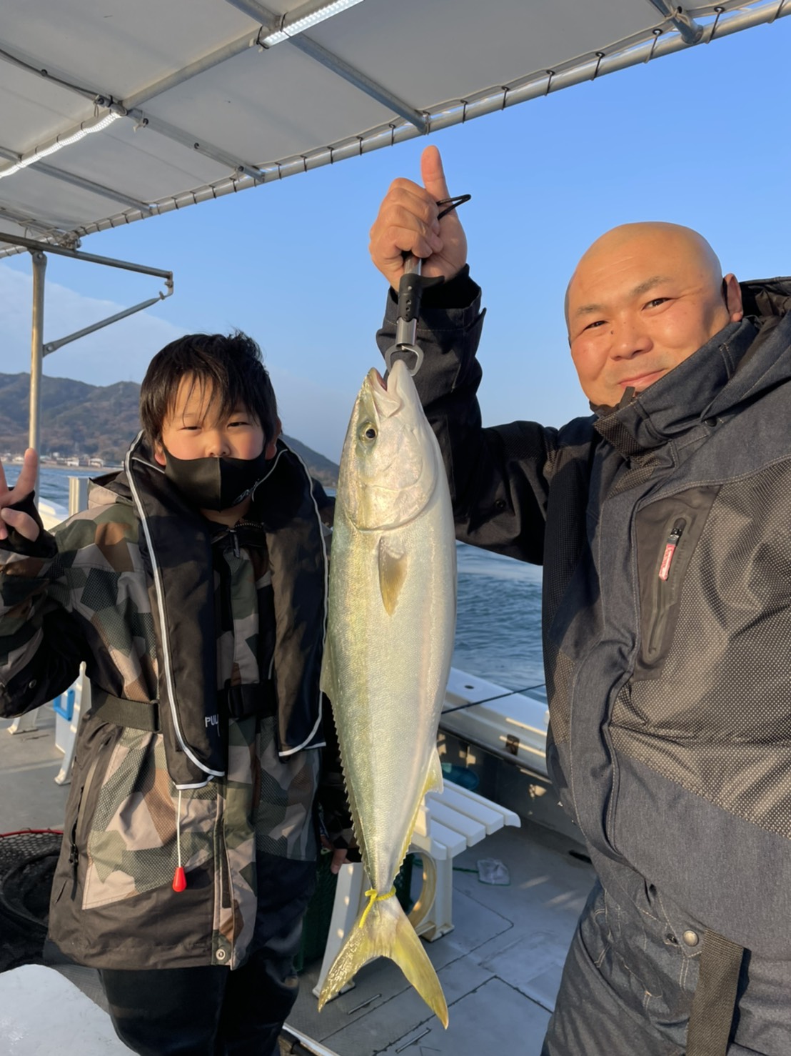 ハマチ 淡路市 育波漁港 釣り船 遊漁船 ハマチ 淡路市 育波漁港 釣り船 遊漁船
